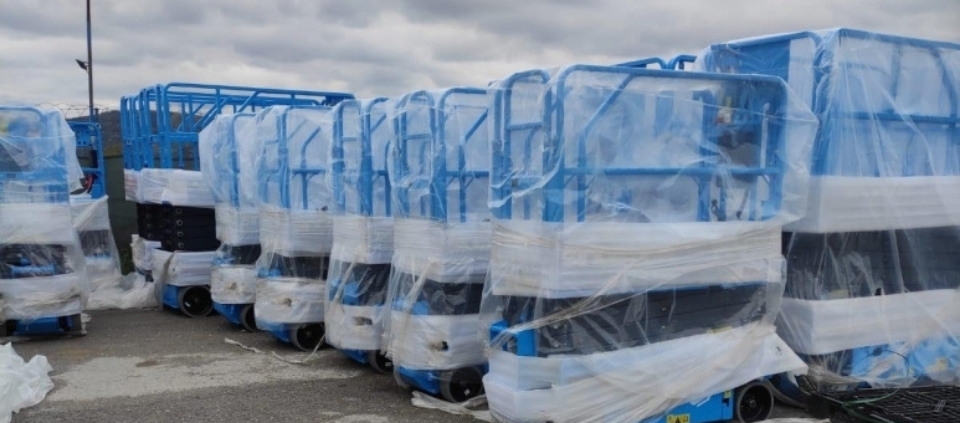 izmir-plastik-ihtisas-organize-manlift-kiralama
