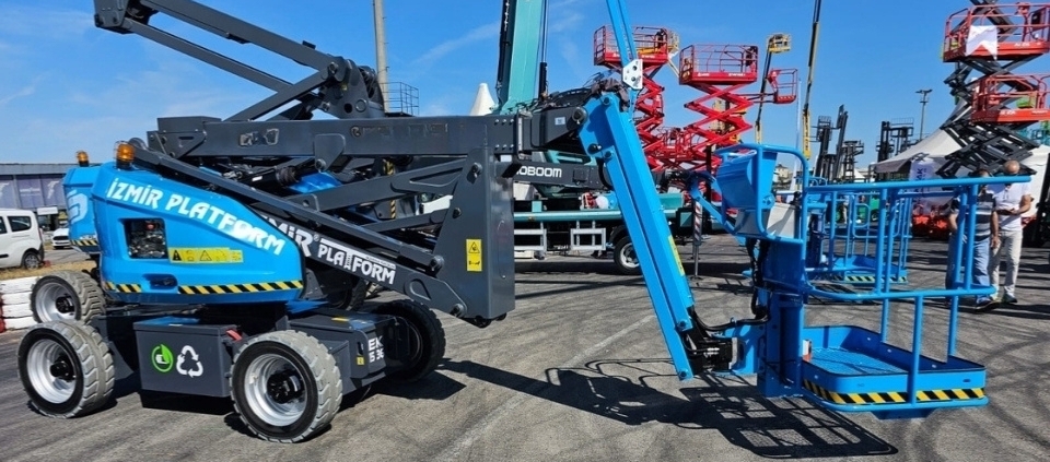 sarnic-manlift-platform