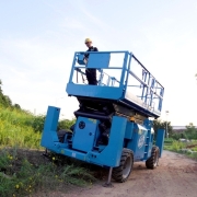 seferihisar-manlift-kiralama